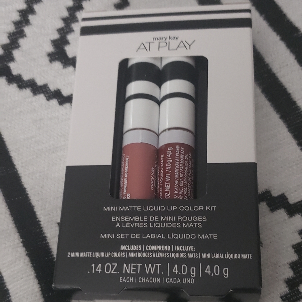 Lip gloss